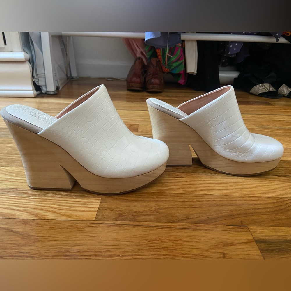 RARE white Rachel Comey Tolman clogs